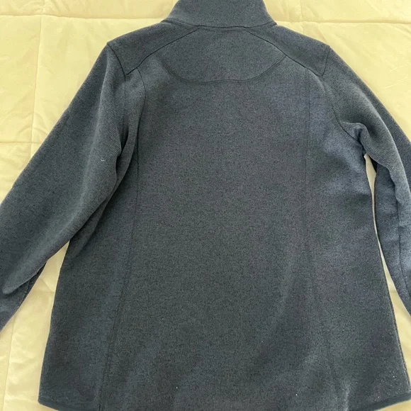 L.L. Bean Navy Fleece Jacket - Picture 2 of 3